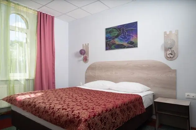 Standard Tek Büyük Yataklı Oda