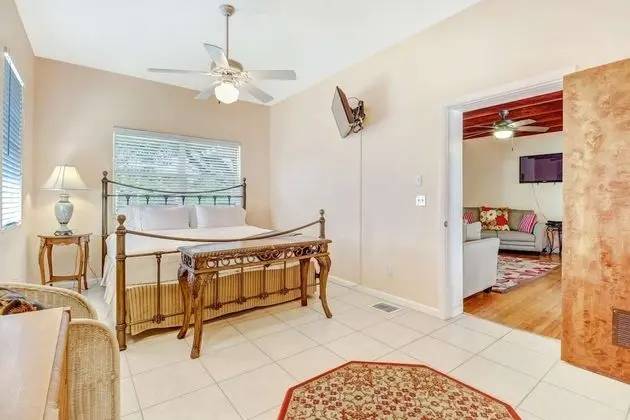 Ev (7831 Estero Blvd)