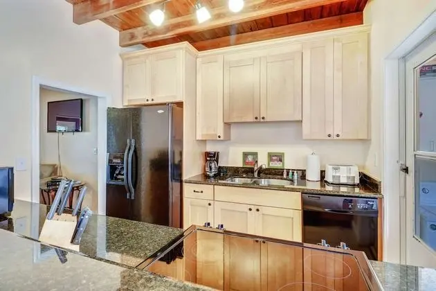 Ev (7831 Estero Blvd)