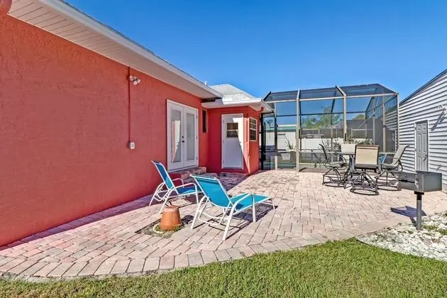 Ev (7831 Estero Blvd)