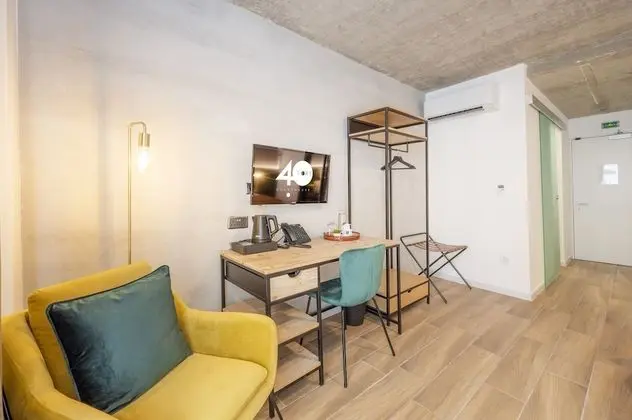 Comfort Tek Büyük Yataklı Oda