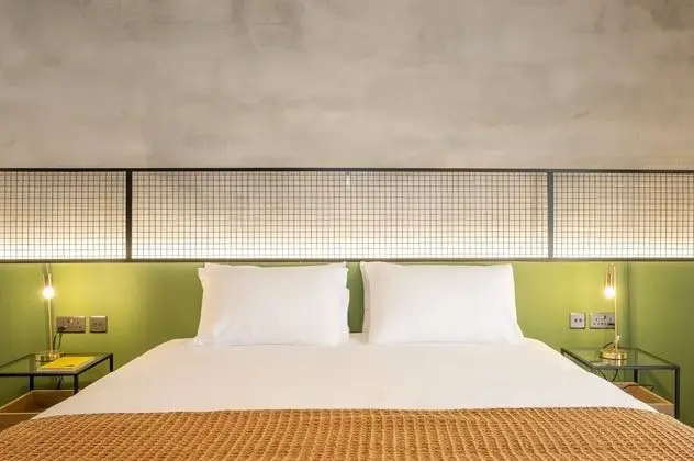 Comfort Tek Büyük Yataklı Oda