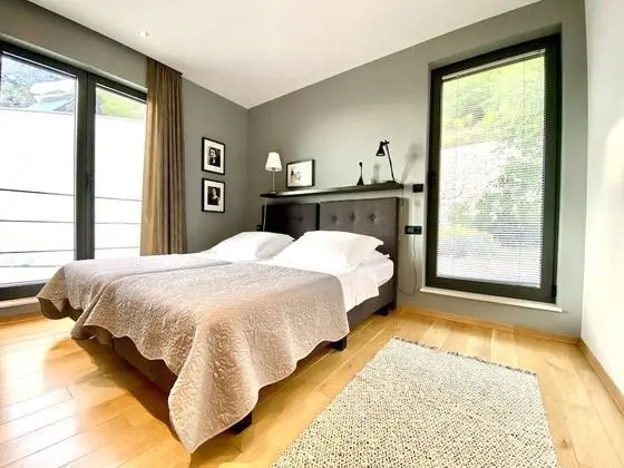 Villa, 4 Yatak Odası, Şömine