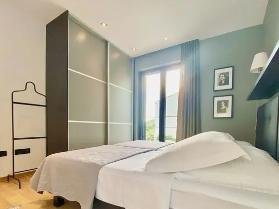 Villa, 4 Yatak Odası, Şömine