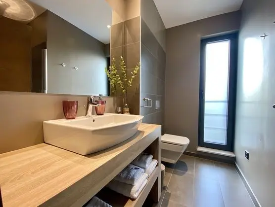 Villa, 4 Yatak Odası, Şömine