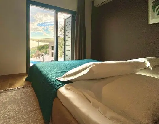 Villa, 4 Yatak Odası, Şömine