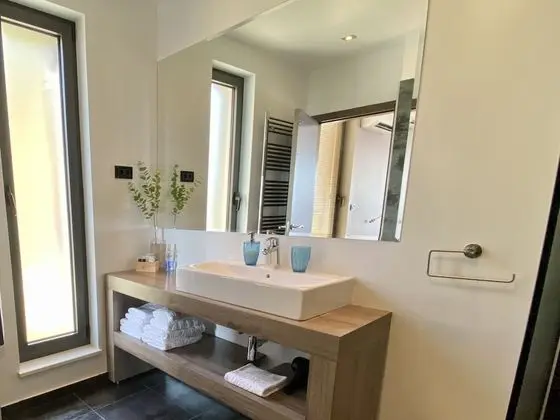 Villa, 4 Yatak Odası, Şömine