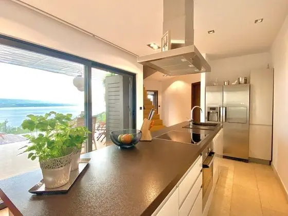 Villa, 4 Yatak Odası, Şömine