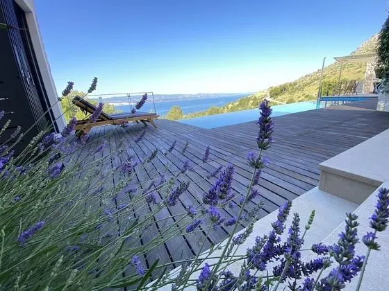 Villa, 4 Yatak Odası, Şömine