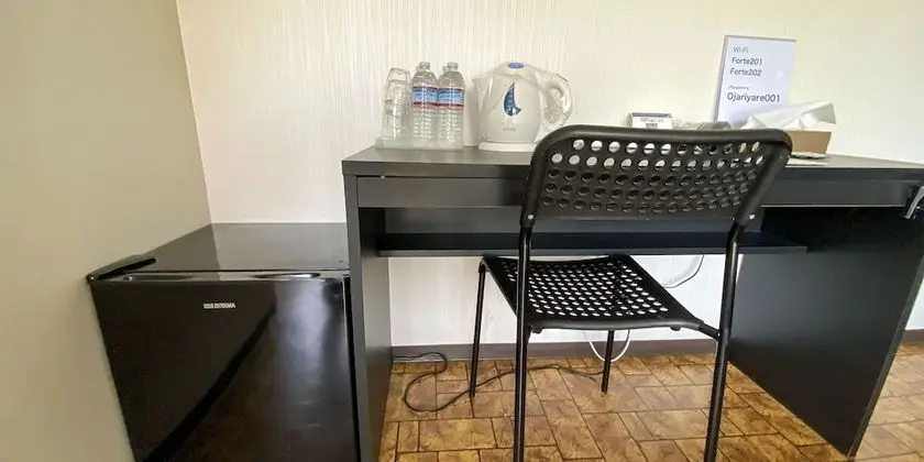 Basic Üç Kişilik Oda, Sigara İçilmez (1-4 people / Tenor)