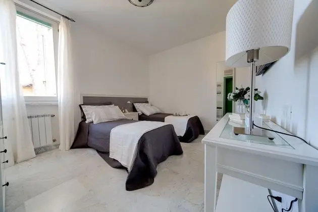 Superior Tek Büyük veya İki Ayrı Yataklı Oda