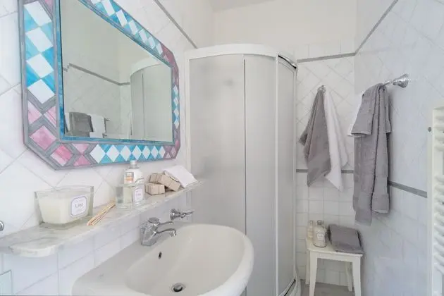 Superior Tek Büyük veya İki Ayrı Yataklı Oda