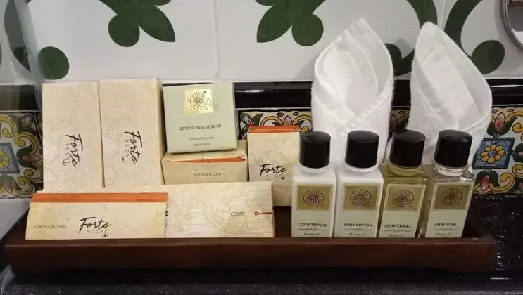 Deluxe Oda, 1 En Büyük (King) Boy Yatak (Sovereign)