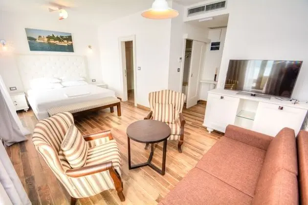 Luxury Apart Daire, Teras, Deniz Manzaralı