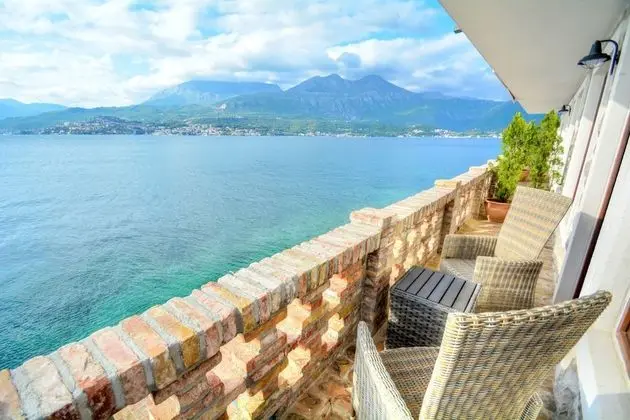 Luxury Apart Daire, Teras, Deniz Manzaralı