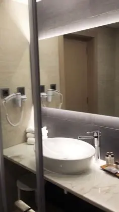 Büyük Yataklı Tek Kişilik Oda