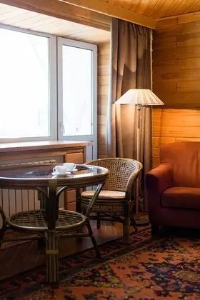 Deluxe Süit, 1 En Büyük (King) Boy Yatak, Balkon, Nehir Manzaralı