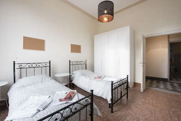 Basic Apart Daire, 4 Yatak Odası