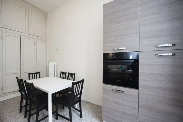 Basic Apart Daire, 4 Yatak Odası