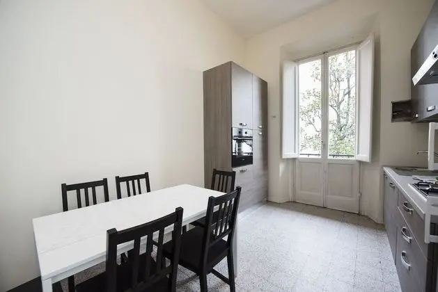 Basic Apart Daire, 4 Yatak Odası