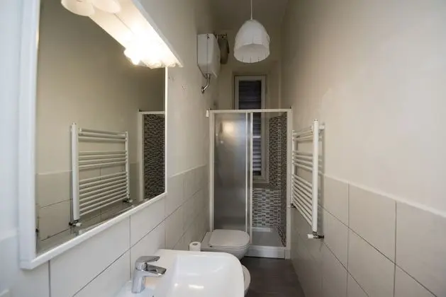 Basic Apart Daire, 4 Yatak Odası