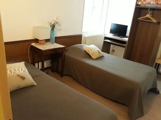 Basic İki Ayrı Yataklı Oda