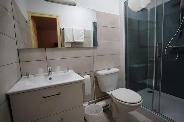 Basic İki Ayrı Yataklı Oda