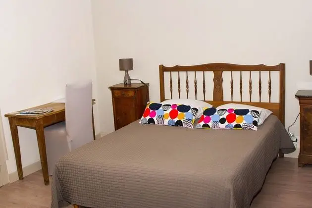 Basic Tek Büyük Yataklı Oda