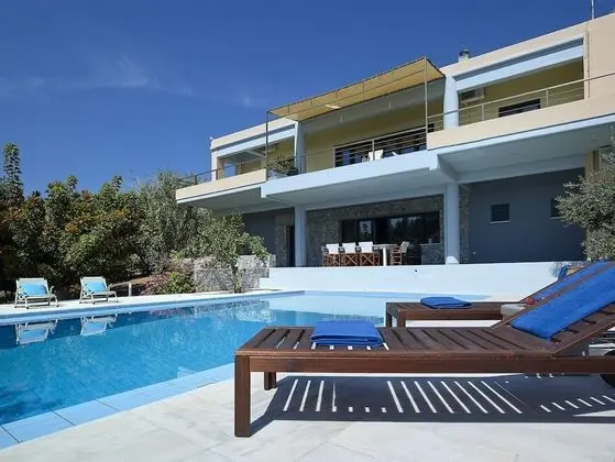 Deluxe Villa