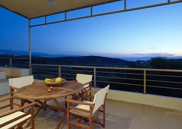 Deluxe Villa