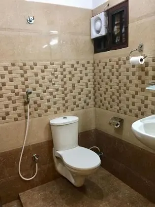 Standard Tek Büyük Yataklı Oda, 1 En Büyük (King) Boy Yatak, Engellilere Uygun, Zemin Kat