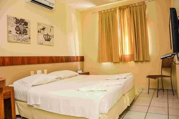 Standard Büyük Yataklı Tek Kişilik Oda