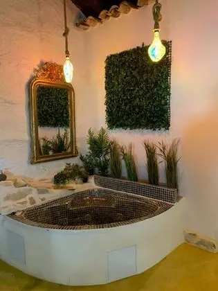 Romantic Büyük Yataklı Tek Kişilik Oda