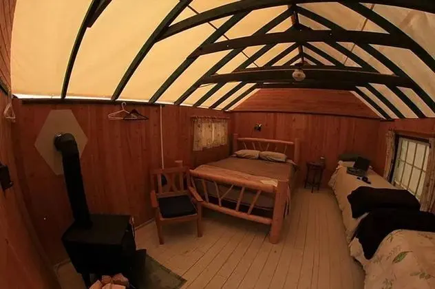Kulübe, Ortak Banyo