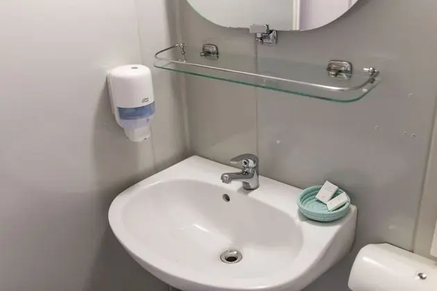 Standard Tek Büyük veya İki Ayrı Yataklı Oda, Nehir Manzaralı