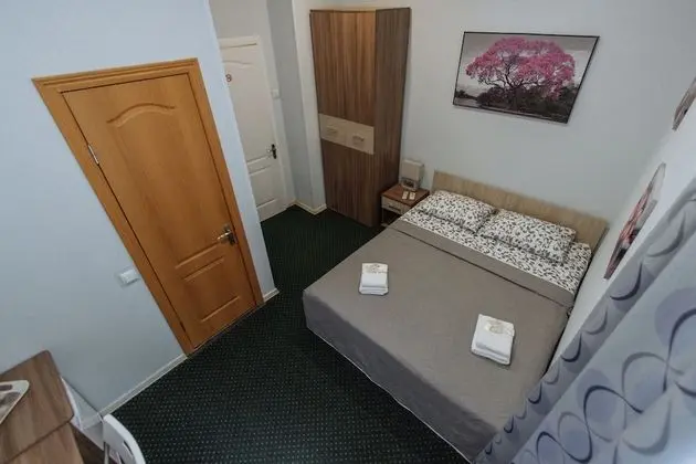 Standard Tek Büyük Yataklı Oda