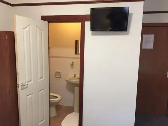 Üç Kişilik Oda, Banyolu/Duşlu (Room (Sleeps-3 ))