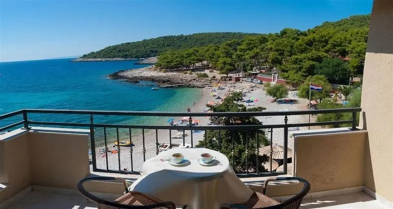 Comfort Tek Büyük Yataklı Oda, Balkon (Sea View)