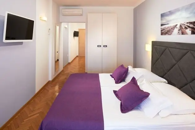 Comfort Tek Büyük Yataklı Oda, Balkon (Sea View)