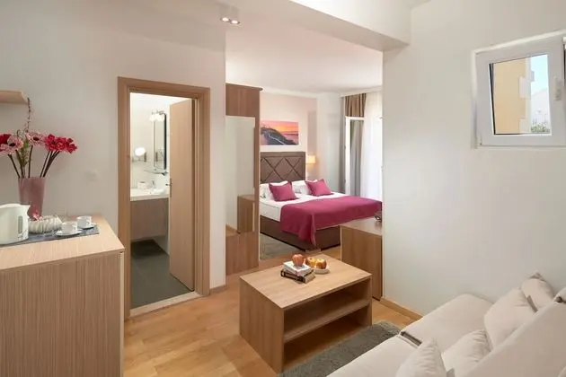 Economy Tek Büyük Yataklı Oda, Bahçe Manzaralı