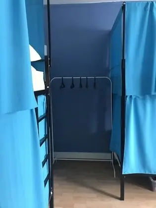 Ortak Ranzalı Oda, Karma Ranzalı Oda