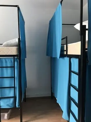 Ortak Ranzalı Oda, Karma Ranzalı Oda