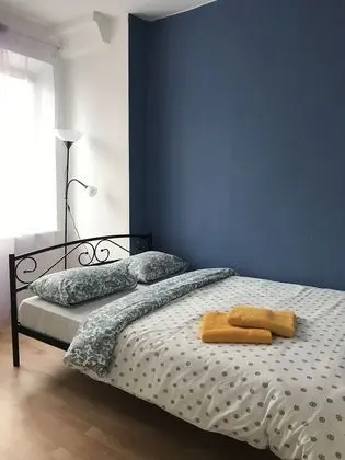 Tek Büyük Yataklı Oda (with window)