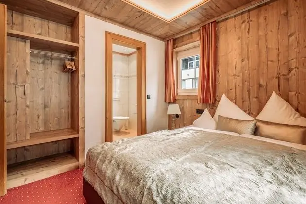 Standard Tek Büyük veya İki Ayrı Yataklı Oda