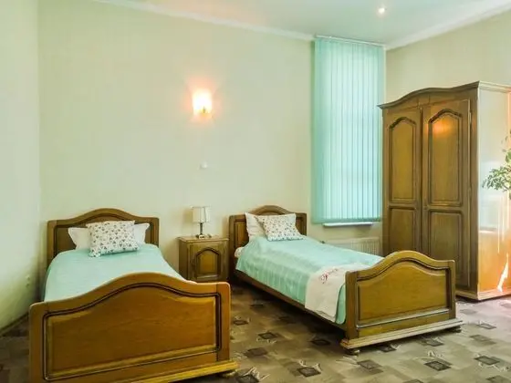İki Ayrı Yataklı Oda, 2 Tek Kişilik Yatak