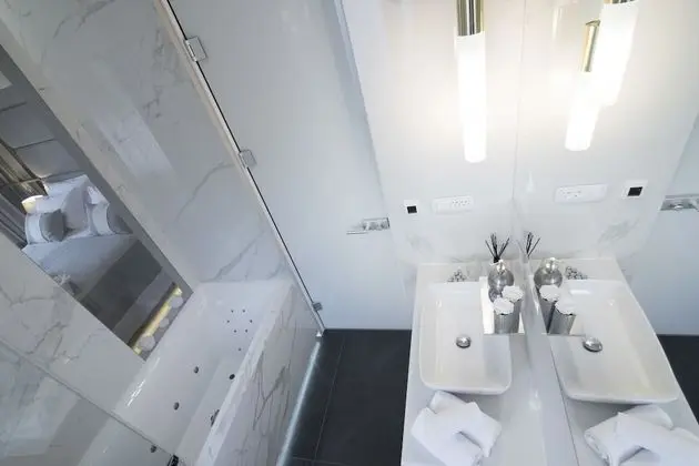 Deluxe Double Room with Balcony - 2