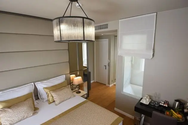 Deluxe Double Room with Balcony - 2