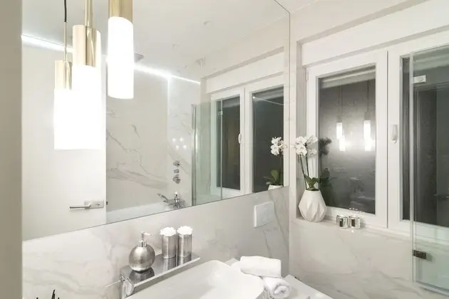 Deluxe Double Room with Balcony - 2