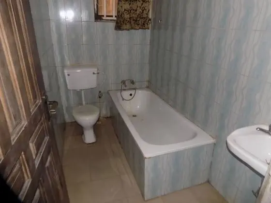 Exclusive Tek Büyük Yataklı Oda