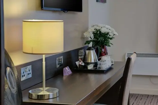 Standard Oda, 1 Çift Kişilik Yatak, Engellilere Uygun, Küvet